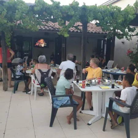 Confortable Avec Terrasse En Pleine Nature - Api-1-52-237 Kamp alanı