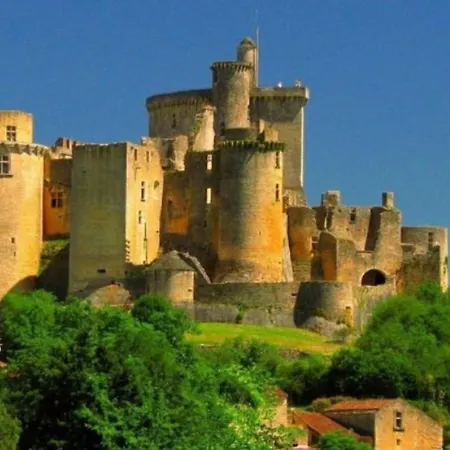 Confortable Avec Terrasse En Pleine Nature - Api-1-52-237 Salles (Lot-et-Garonne)